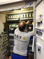 Als Elektro-Profi garantieren wir Ihnen beste Qualität. Als Elektro-Profi garantieren wir Ihnen beste Qualität.